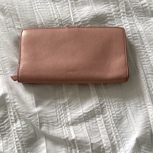 Fossil wallet